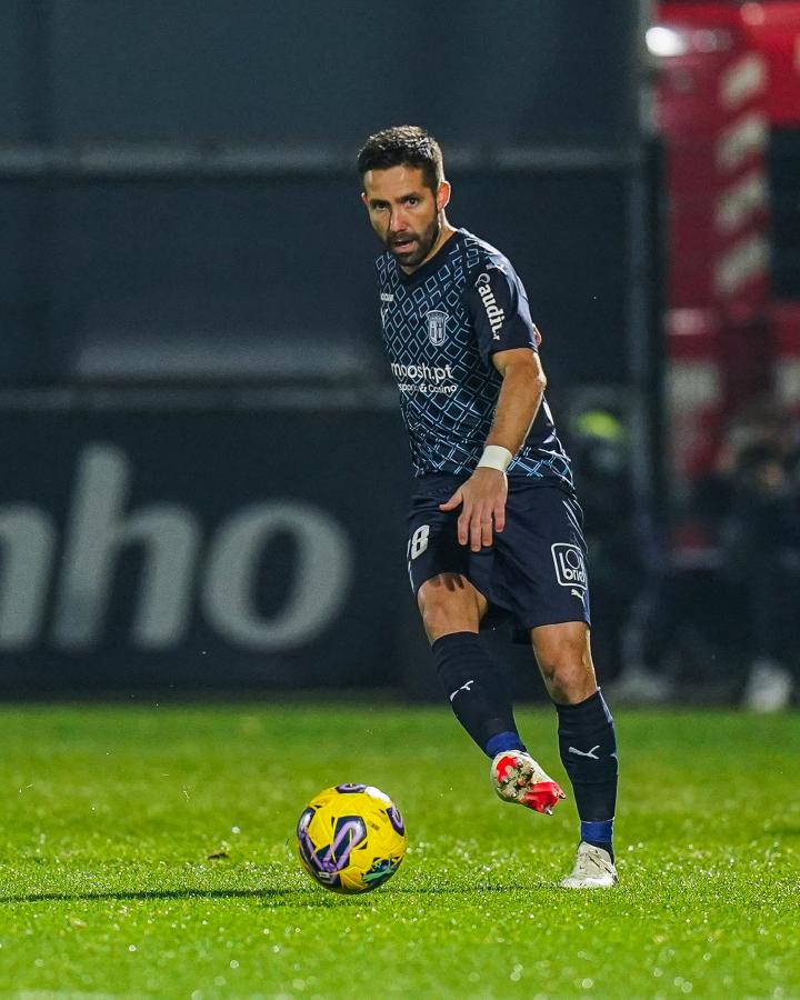 开云·体育官方网站-今夜波尔图止住颓势——葡超节点到来，赛场秩序良好，轮换策略成焦点的简单介绍